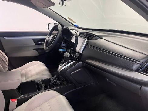 Used 2018 Honda CR-V LX image 11
