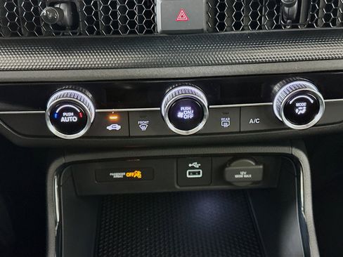 Used 2023 Honda CR-V LX image 22