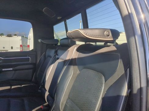 Used 2021 RAM 1500 Laramie w/ Sport Appearance Package image 18