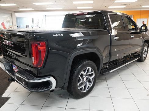 Used 2024 GMC Sierra 1500 SLT w/ SLT Premium Plus Package AWD/4WD image 13