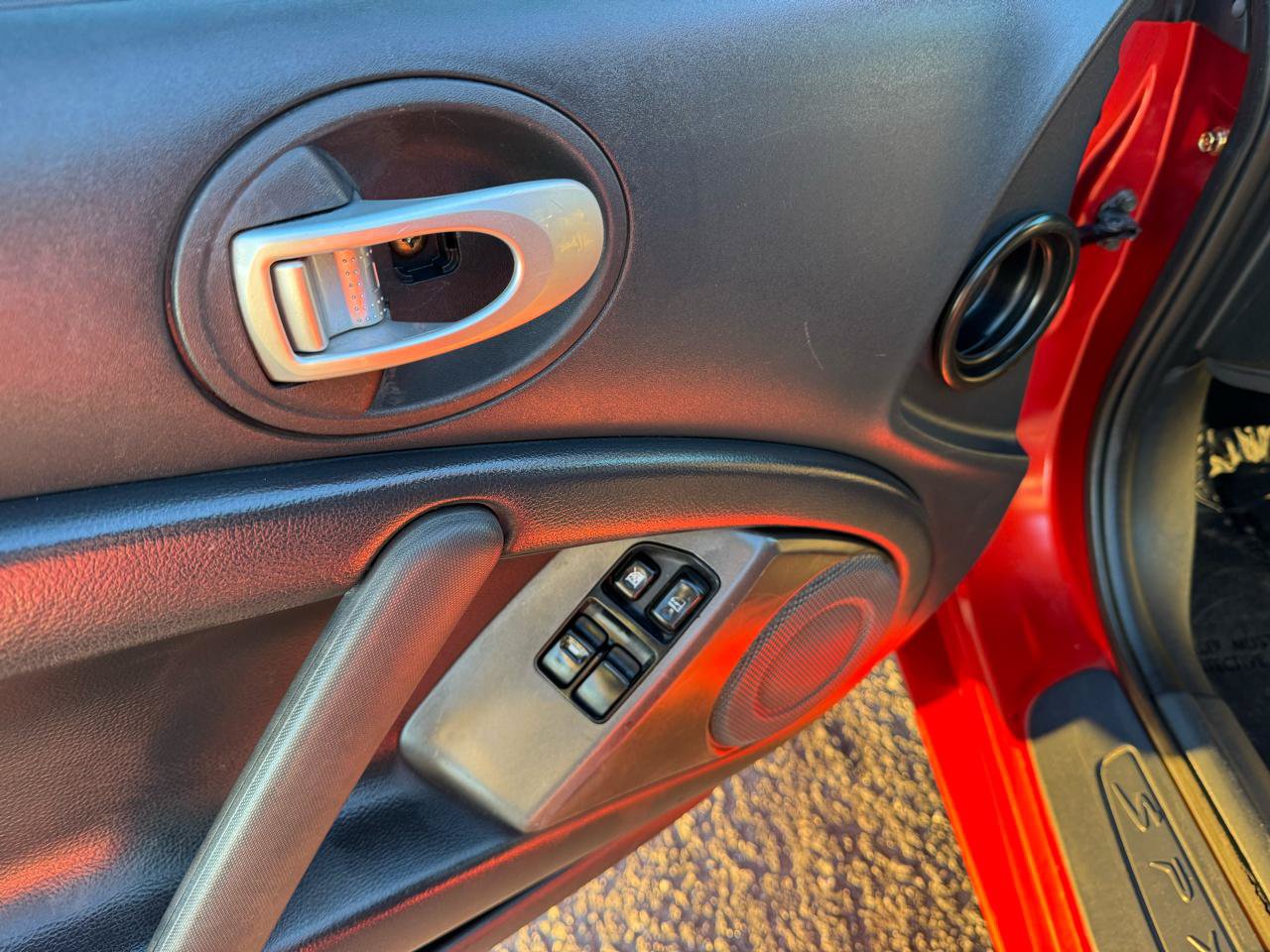 Used 2008 Mitsubishi Eclipse GS FWD image 12