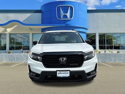 Used 2025 Honda Passport Black Edition image 6