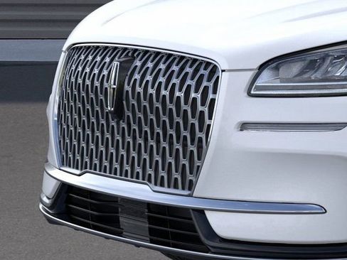 New 2026 Lincoln Corsair Premiere image 17