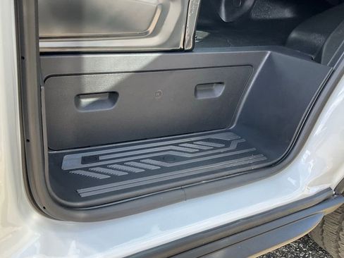 New 2026 Ford Transit 250 148 Medium Roof image 33