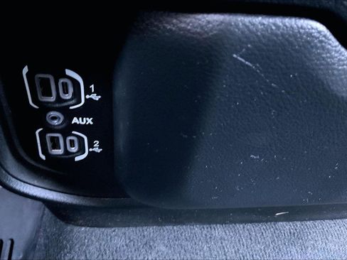 Certified 2022 RAM 1500 Big Horn image 20