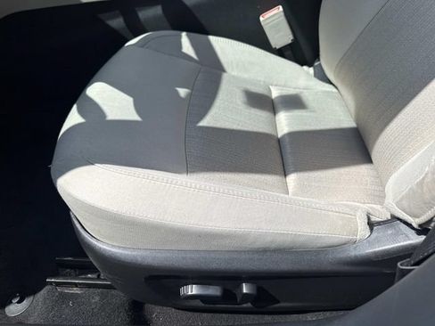 Used 2025 Nissan Altima 2.5 SV FWD image 22