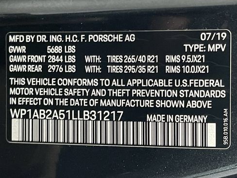 Used 2020 Porsche Macan S AWD/4WD image 25