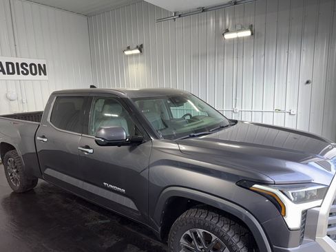 Used 2022 Toyota Tundra Limited image 4
