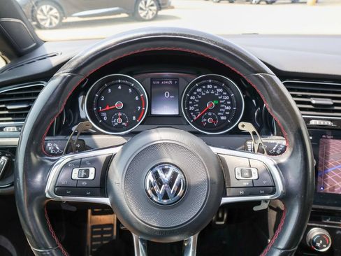 Used 2021 Volkswagen GTI SE FWD image 21