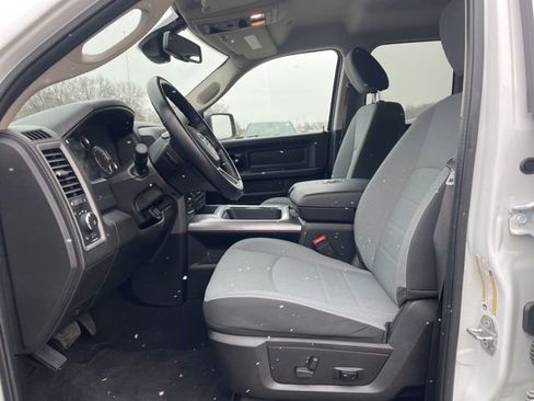 Used 2022 RAM 1500 Express w/ Wheel & Sound Group AWD/4WD image 8