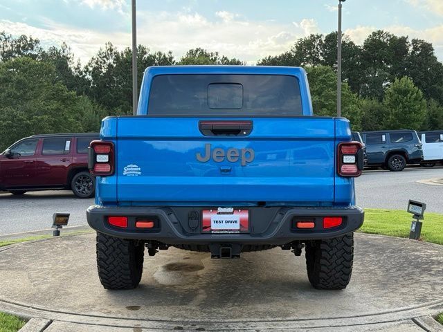 Used 2020 Jeep Gladiator Mojave AWD/4WD image 6
