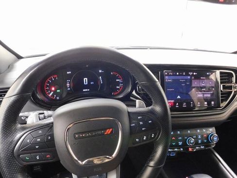 Used 2024 Dodge Durango GT image 7