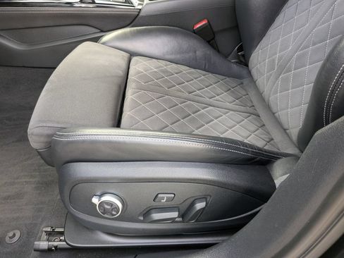 Used 2023 Audi S4 Premium Plus w/ Premium Plus Package AWD/4WD image 21