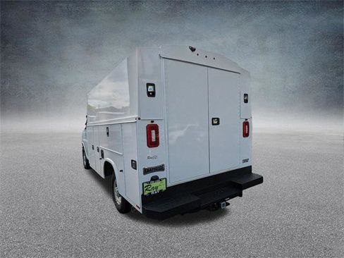 New 2025 Chevrolet Express 3500 w/ Power Convenience Package image 5