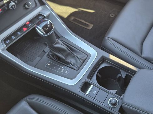 Used 2023 Audi Q3 2.0T Premium Plus w/ Premium Plus Package image 23