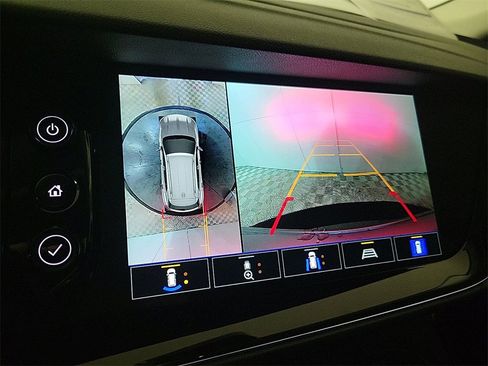 Used 2023 Buick Envision Avenir image 20