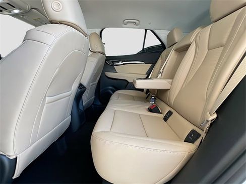 New 2026 Buick Envision Preferred image 17