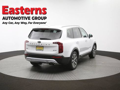 Used 2020 Kia Telluride S w/ S 8 Passenger Seating Package AWD/4WD image 40