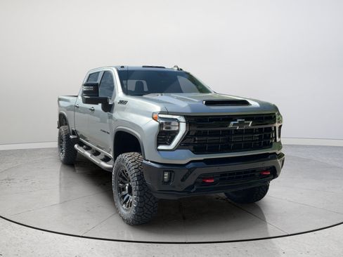 New 2026 Chevrolet Silverado 2500 LT w/ Trail Boss Package AWD/4WD image 1