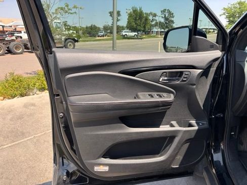 Used 2019 Honda Ridgeline Black Edition image 10