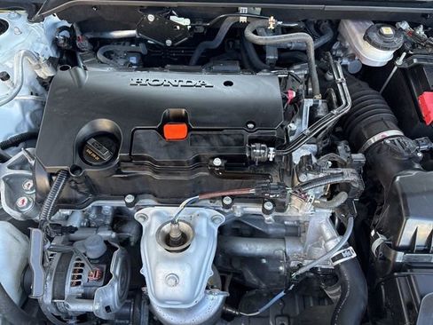 Used 2024 Honda Civic Sport image 28