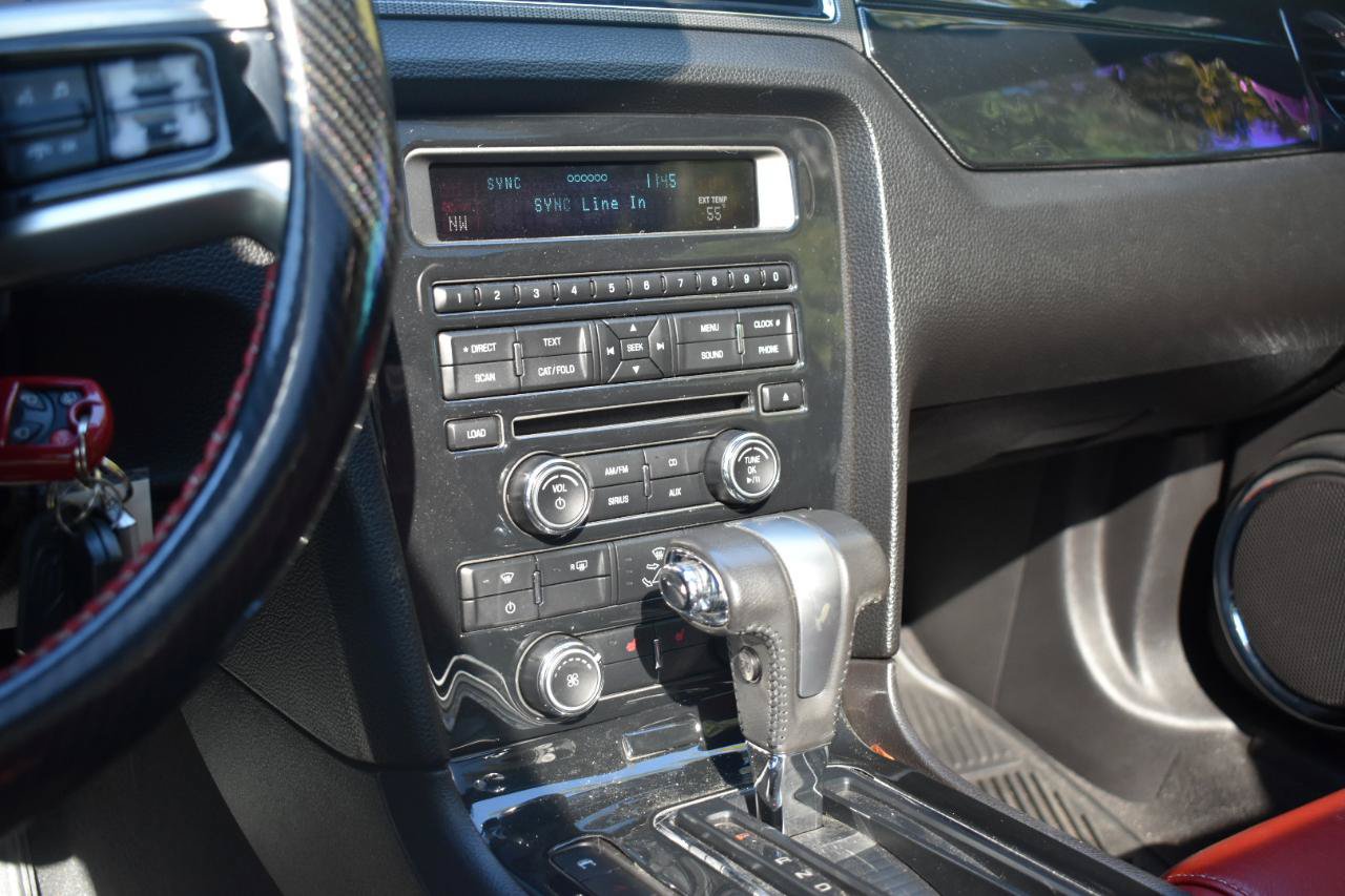 Used 2010 Ford Mustang GT Premium RWD image 33