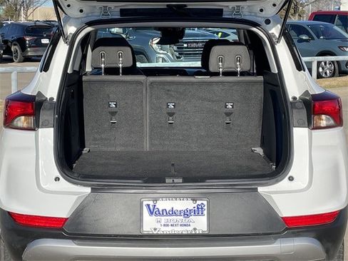 Used 2025 Chevrolet TrailBlazer LT image 29