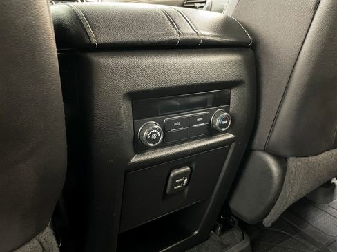 Used 2023 Chevrolet Traverse LT w/ LPO, Floor Liner Package AWD/4WD image 44