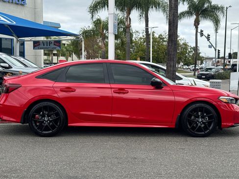 Certified 2025 Honda Civic Sport image 8