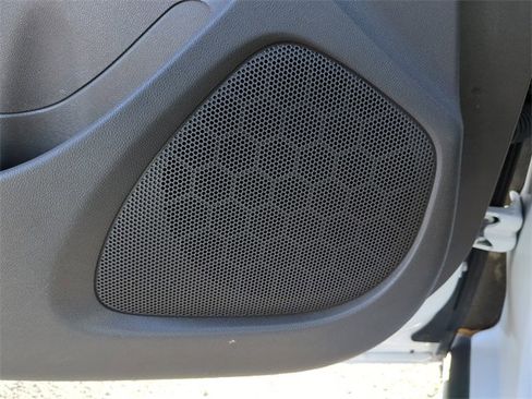 Used 2024 Chevrolet Malibu LT image 21