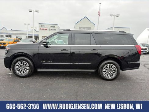 Used 2026 Ford Expedition Max Platinum AWD/4WD image 2