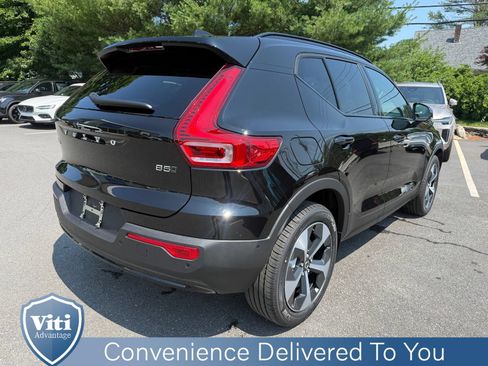New 2026 Volvo XC40 B5 Plus w/ Protection Package Premier AWD/4WD image 8