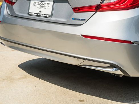 Used 2021 Honda Accord EX image 8