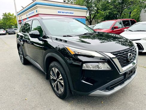 Used 2021 Nissan Rogue SV image 8