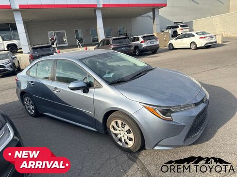Used 2020 Toyota Corolla LE FWD image 6