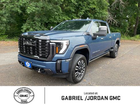 Used 2024 GMC Sierra 2500 Denali Ultimate AWD/4WD image 1