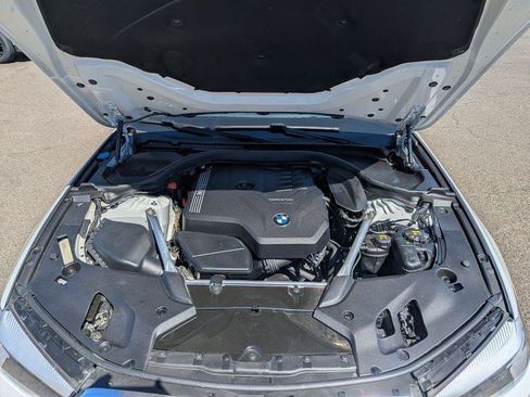 Used 2020 BMW 530i xDrive AWD/4WD image 40