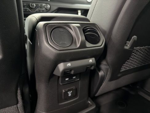 New 2026 Jeep Wrangler Sahara AWD/4WD image 23