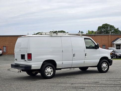 Used 2014 Ford E-350 and Econoline 350 Super Duty image 8