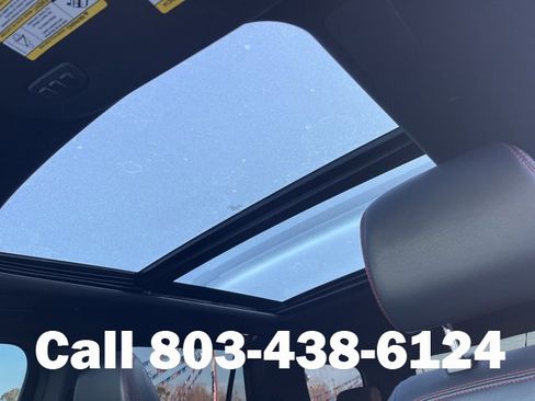 Used 2023 Ford Expedition Limited image 18