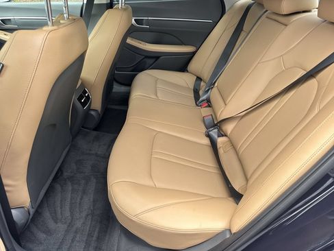 Used 2024 Hyundai Sonata Limited FWD image 19