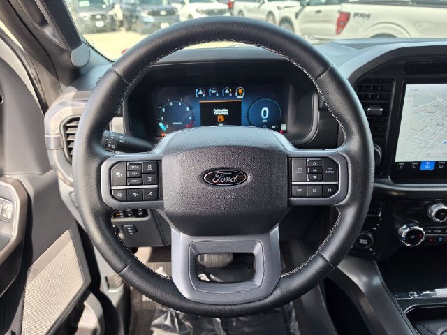 Used 2025 Ford F150 Lariat AWD/4WD image 21