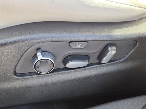 Certified 2021 Cadillac XT4 Sport image 18