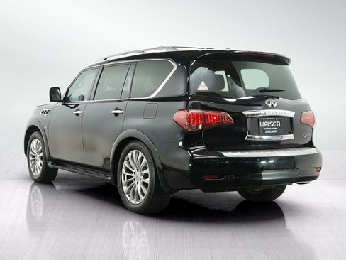 Used 2016 INFINITI QX80 4WD w/ Deluxe Technology Package image 3