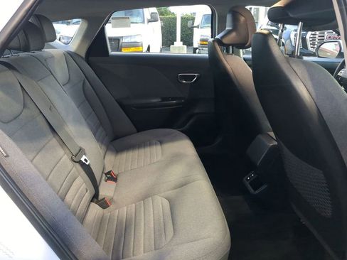 Used 2025 Kia K4 EX image 28