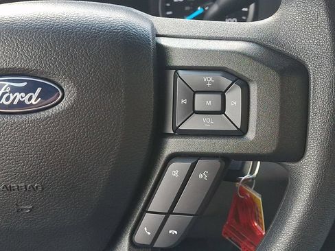 Used 2022 Ford F250 XLT w/ Black Appearance Package AWD/4WD image 24