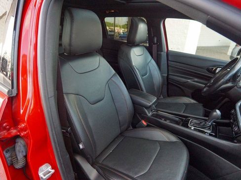 Used 2022 Jeep Compass Limited w/ (RED) Package AWD/4WD image 35
