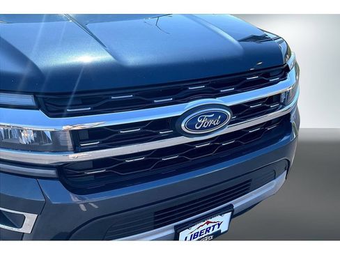 Used 2024 Ford Expedition Limited AWD/4WD image 27
