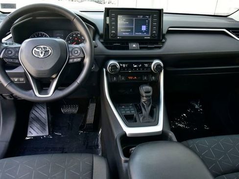 Certified 2021 Toyota RAV4 XLE w/ Convenience Package image 16