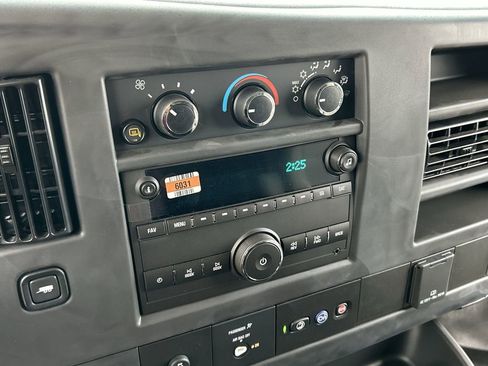New 2025 GMC Savana 2500 w/ Driver Convenience Package RWD image 13